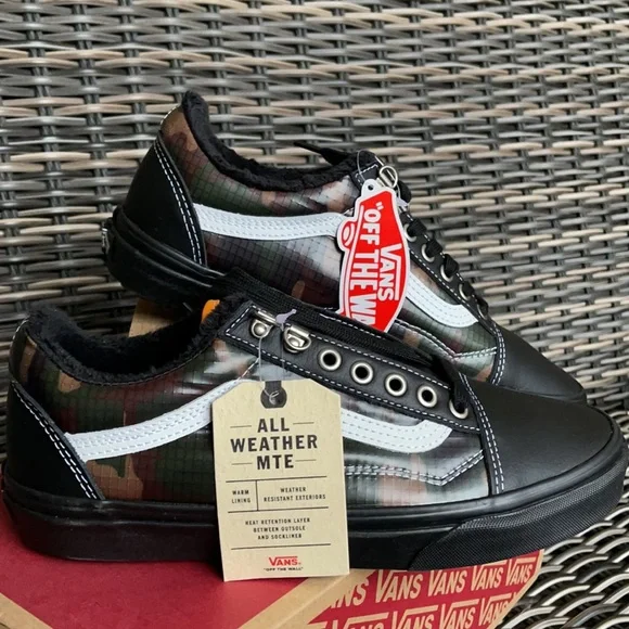 Vans Men’s Old Skool Mte Black/Camo sneakers - Picture 7 of 16